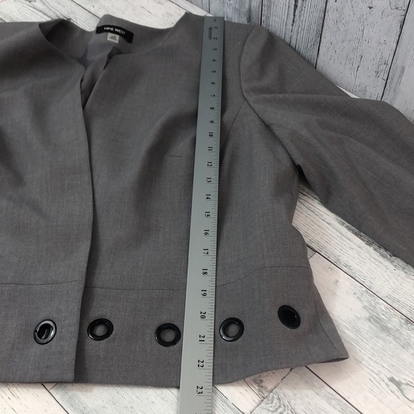 Nine West Gray Blazer Grommet Detailing 14W - Picture 9 of 10